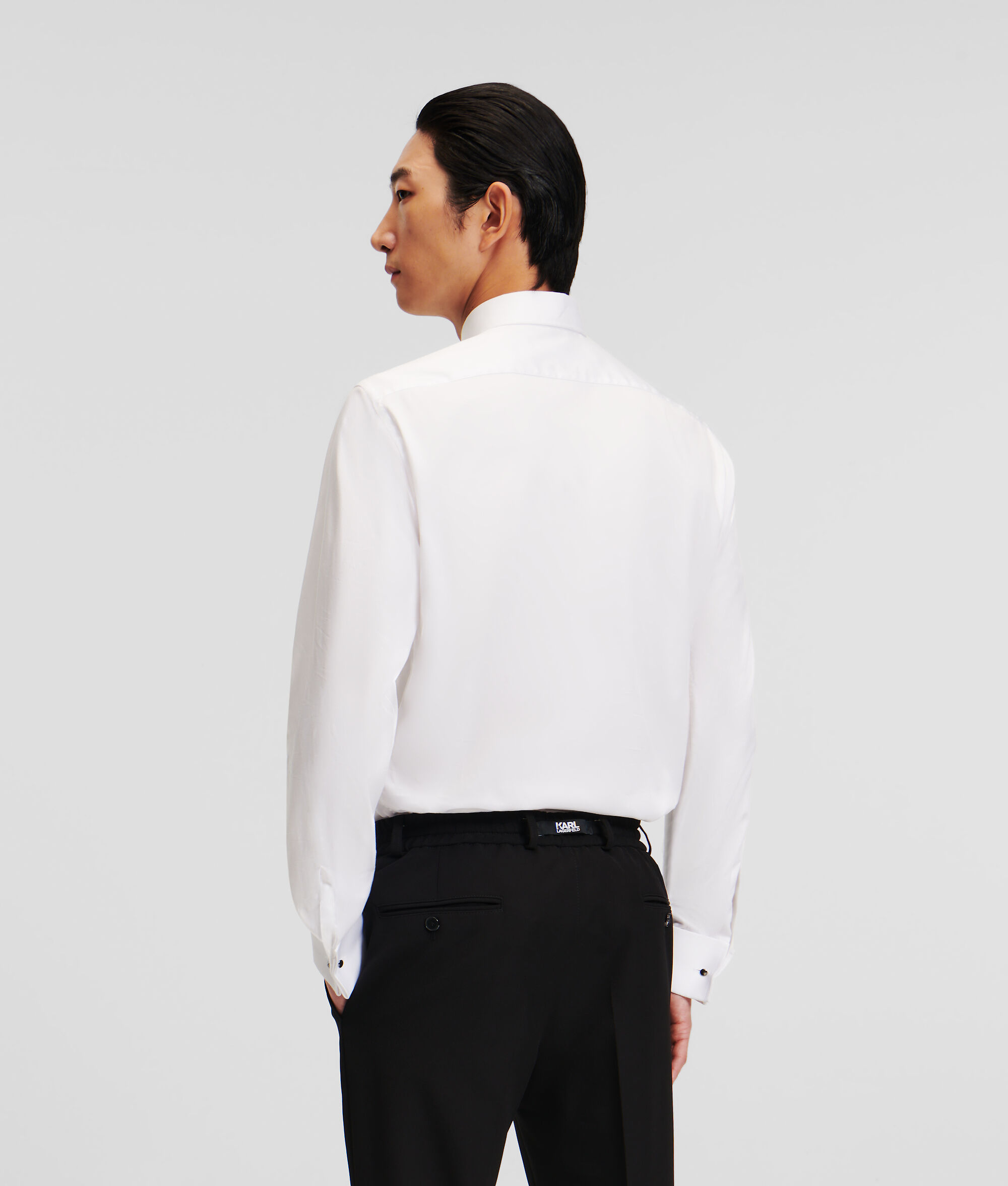 (image for) Acclaimed CONTEMPORARY-FIT SHIRT